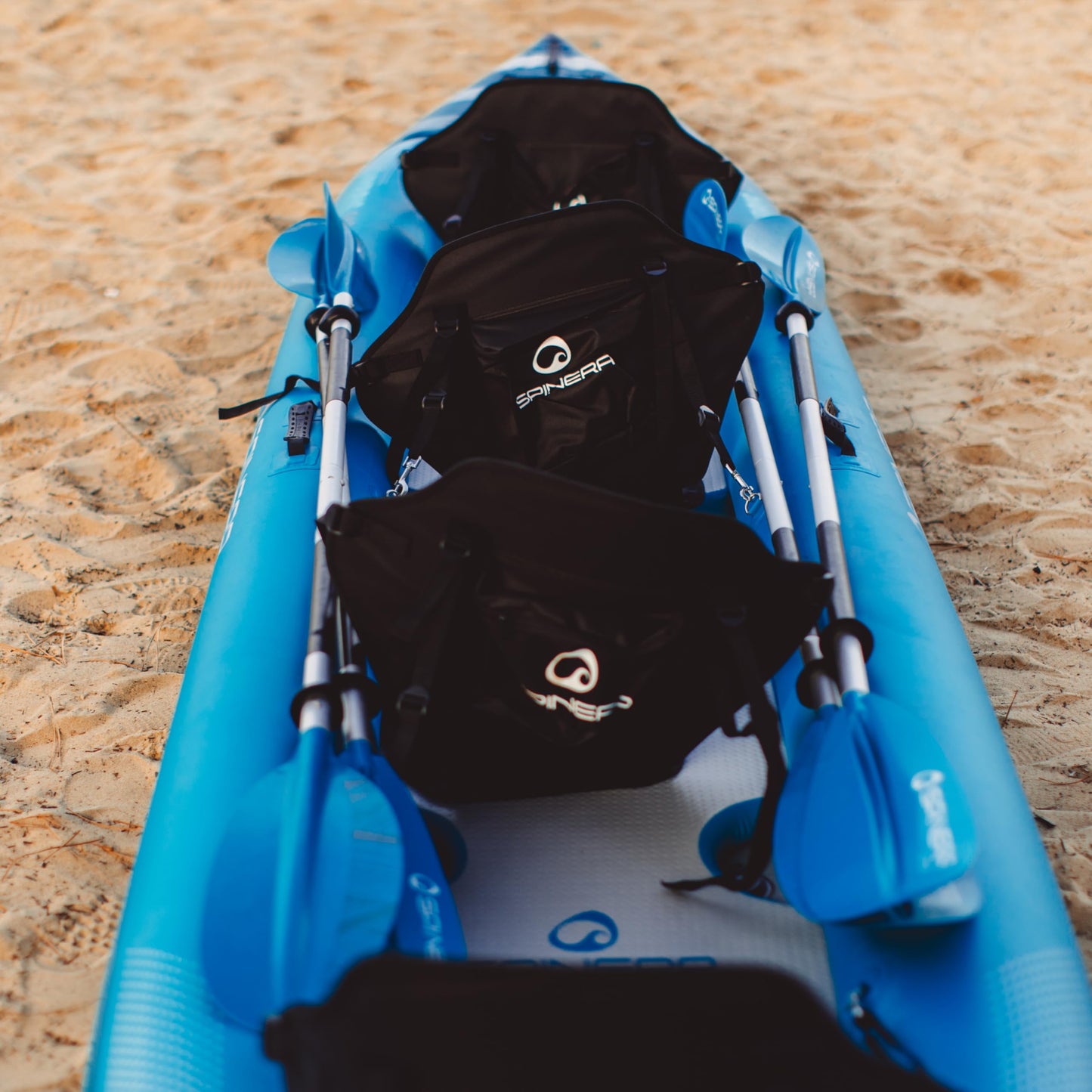 Spinera Hybris Kajak, aufblasbar, 1–4 Personen, SpinTex Material, Drop-Stitch Boden, Freizeit & Allround